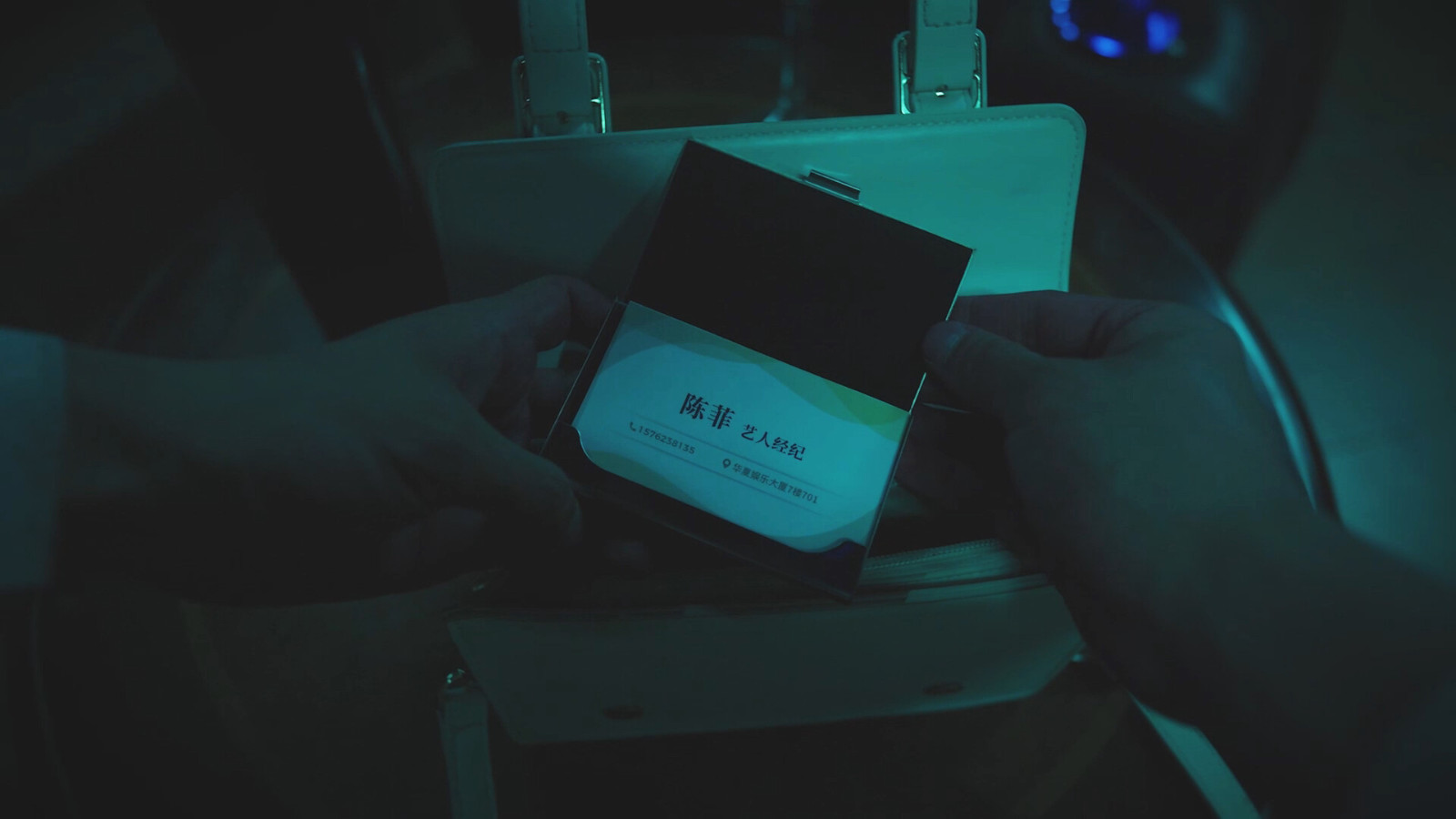 全動(dòng)態(tài)影像真人恐怖游戲《背后》Steam頁面上線，預(yù)計(jì)于8月1日發(fā)售！
