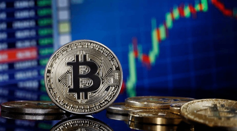 比特幣價(jià)格大幅下跌,引發(fā)加密貨幣市場劇烈調(diào)整